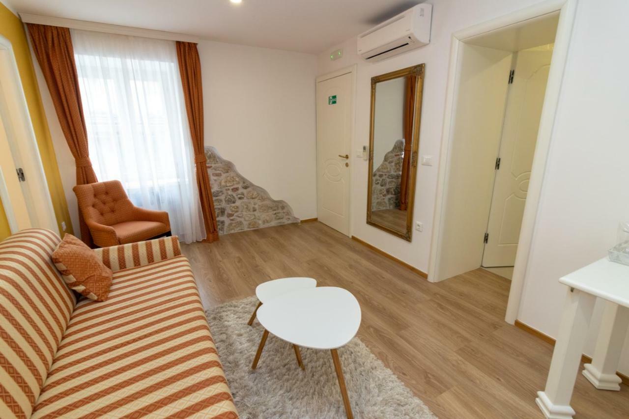 Citta Vecchia B&B Krk Town Bagian luar foto